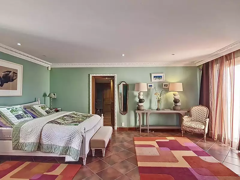 Maison, 420 m²