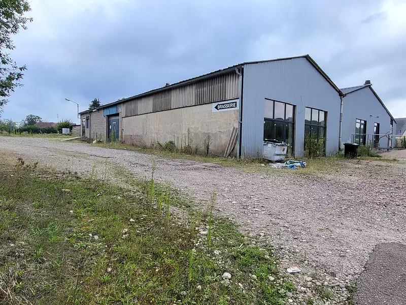 Maison, 590 m²