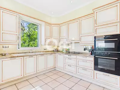 Maison, 142 m²