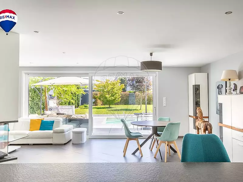 Maison, 203 m²