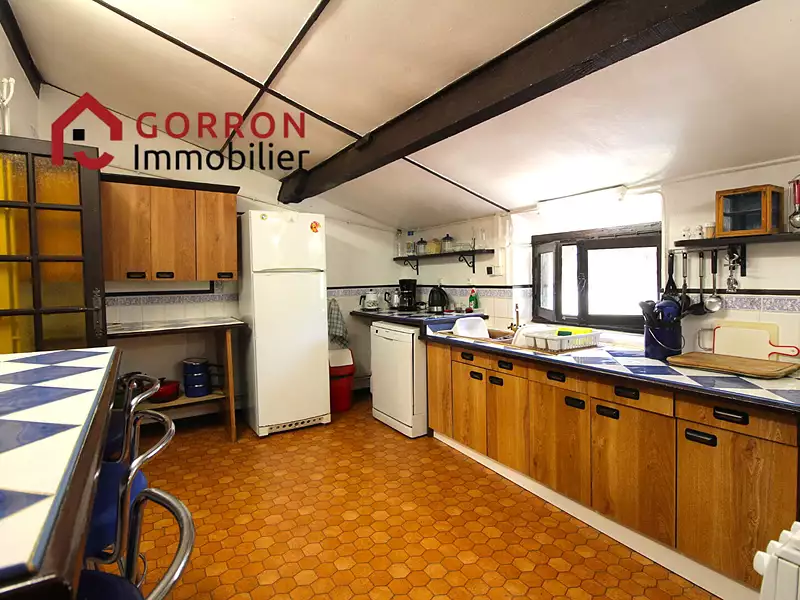 Maison, 278 m²