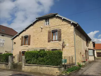 Maison, 198 m²