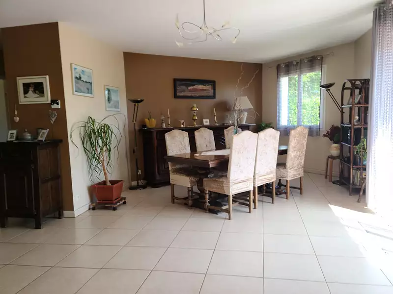 Maison, 116 m²