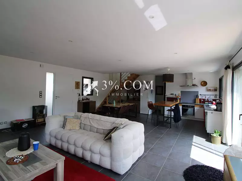 Maison, 163 m²