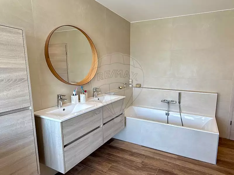 Maison, 150 m²
