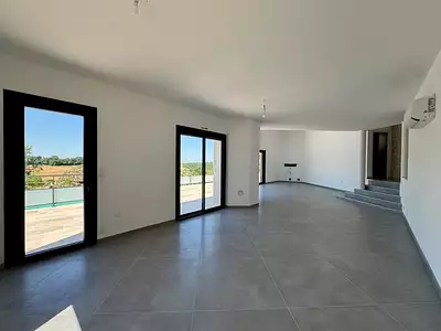 Maison, 175 m²