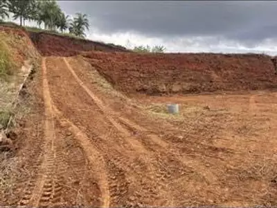 Terrain, 2 000 m²