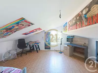 Maison, 179 m²