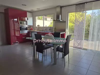 Maison, 137 m²