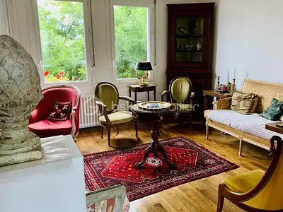Maison, 244 m²