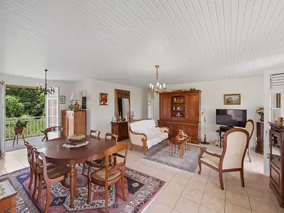 Maison, 210 m²