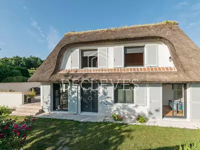Maison, 167 m²