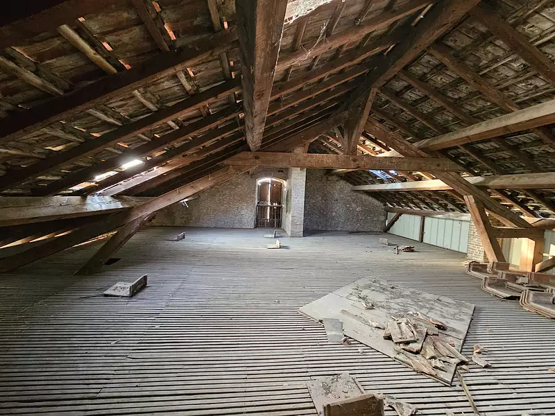 Maison, 680 m²