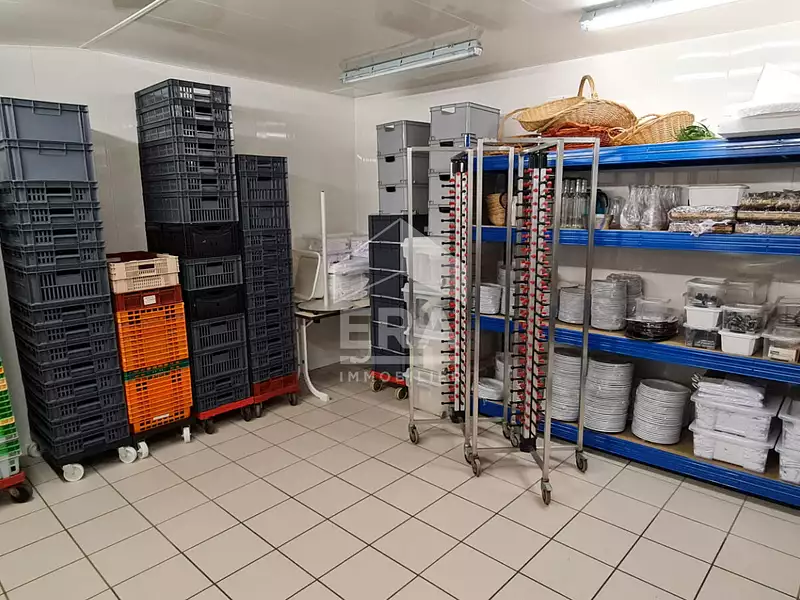 Divers, 344 m²