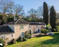 Maison, 393 m²