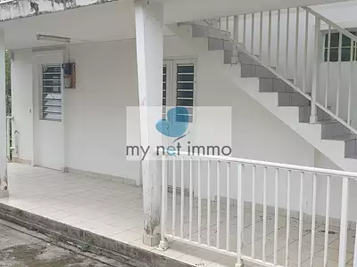 Immeuble, 650 m²