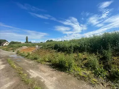 Terrain, 891 m²