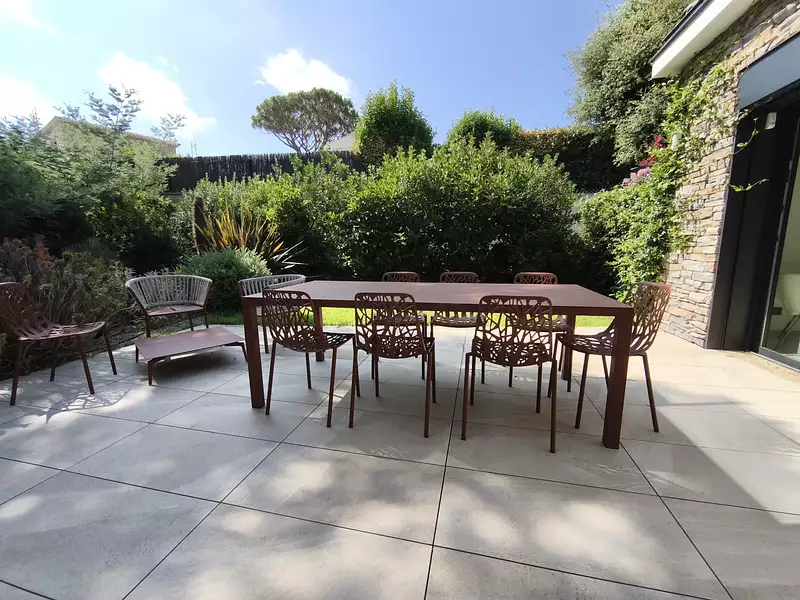 Maison, 250,6 m²