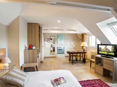 Immeuble, 1 200 m²