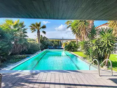 Maison, 257 m²