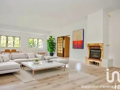 Maison, 240 m²