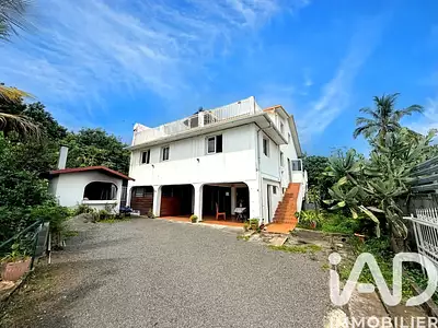 Maison, 174 m²