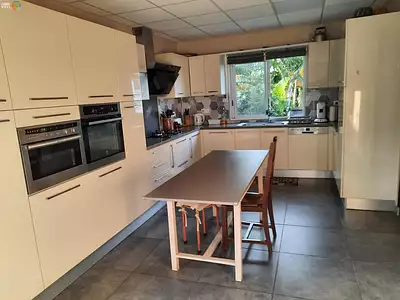 Maison, 246 m²