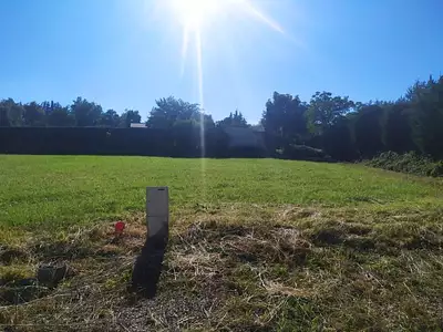 Terrain, 835 m²
