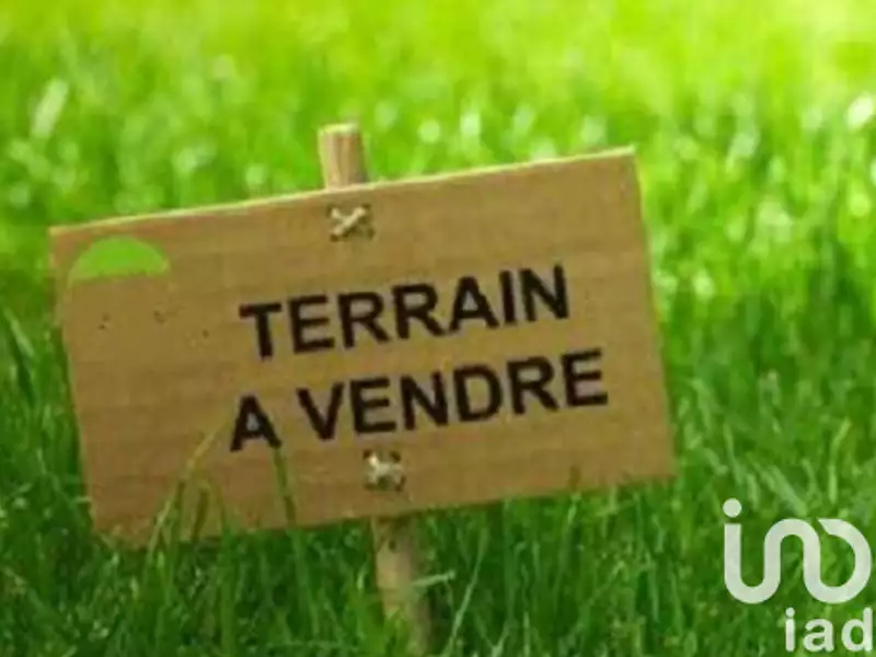 Terrain, 640 m²