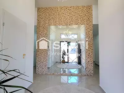 Maison, 148 m²