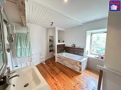 Maison, 228 m²