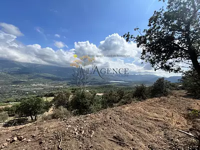 Terrain, 12 044 m²