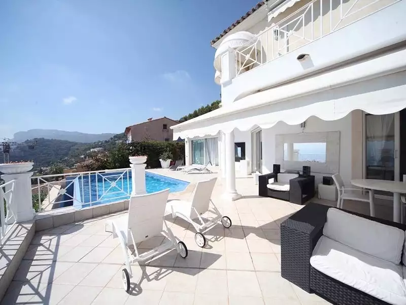 Maison, 457 m²