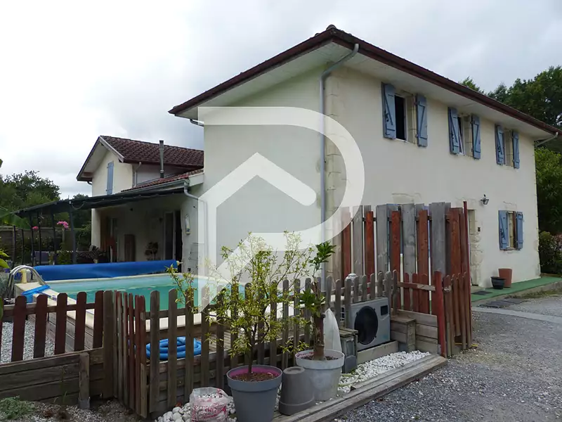 Maison, 140 m²