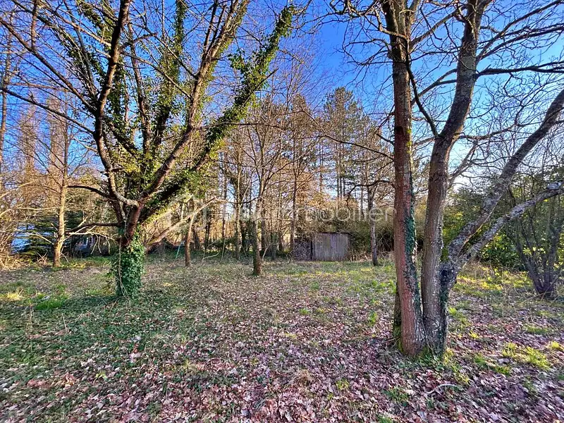 Terrain, 1 416 m²