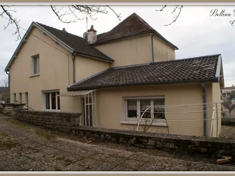 Maison, 176 m²