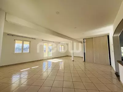 Maison, 121,99 m²