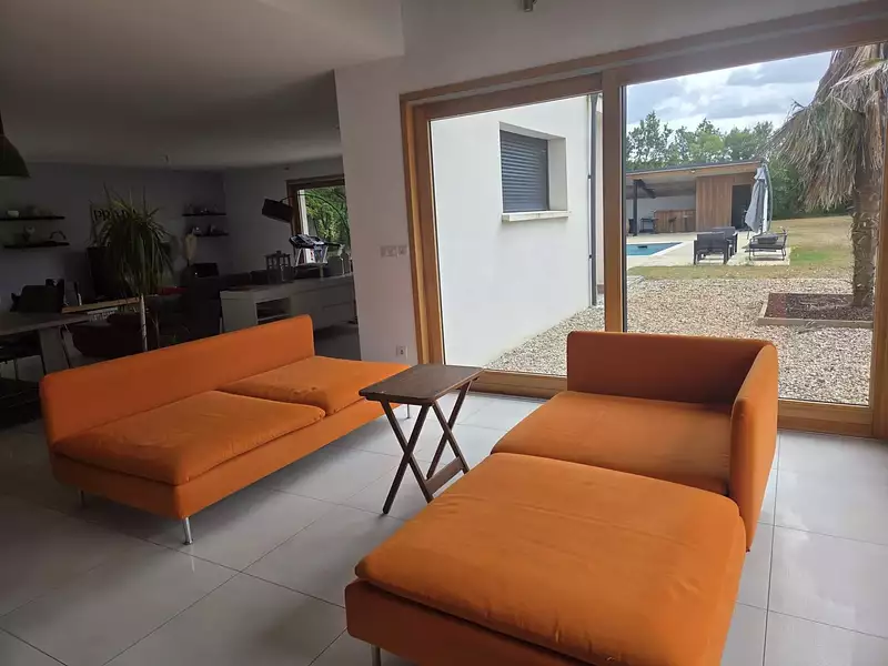 Maison, 220 m²