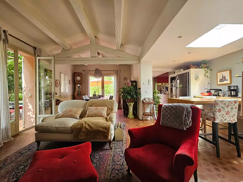 Maison, 180 m²