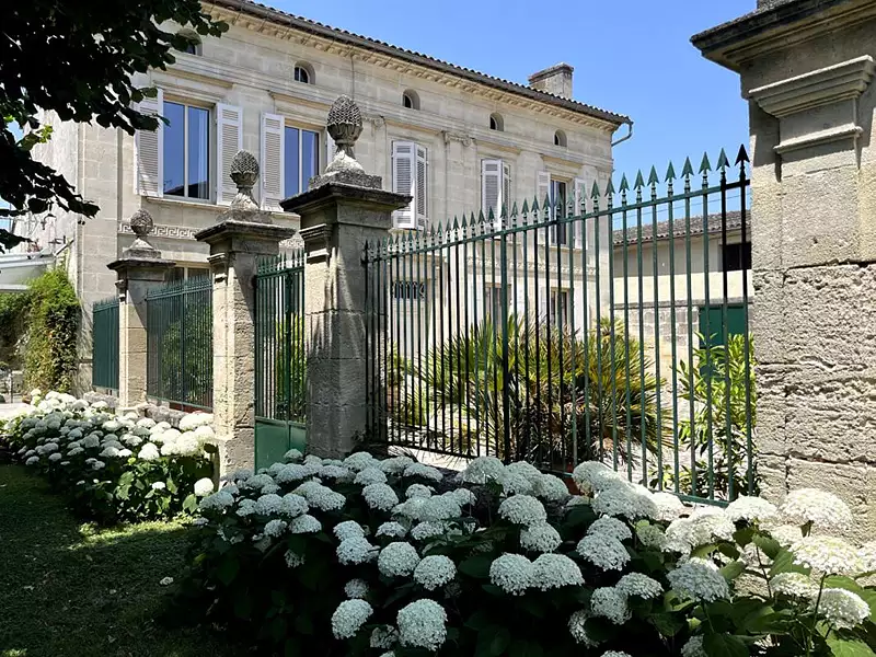 Maison, 330 m²