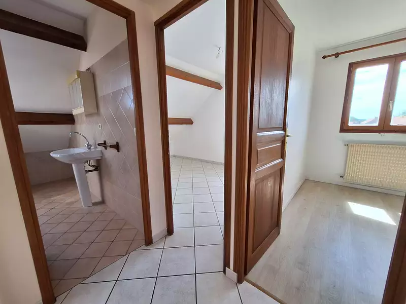 Maison, 166 m²