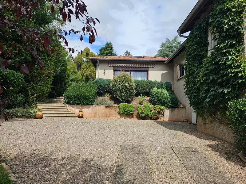 Maison, 195 m²
