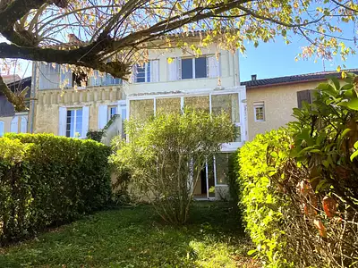 Maison, 163 m²