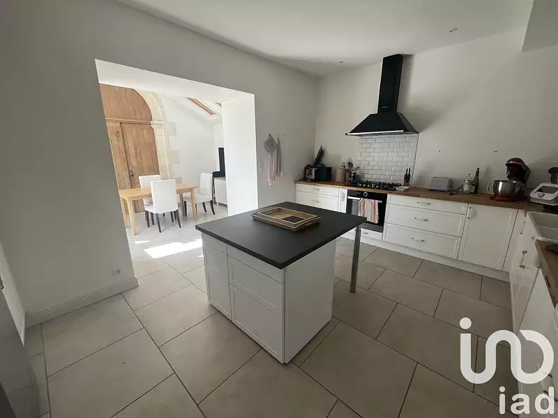 Maison, 290 m²