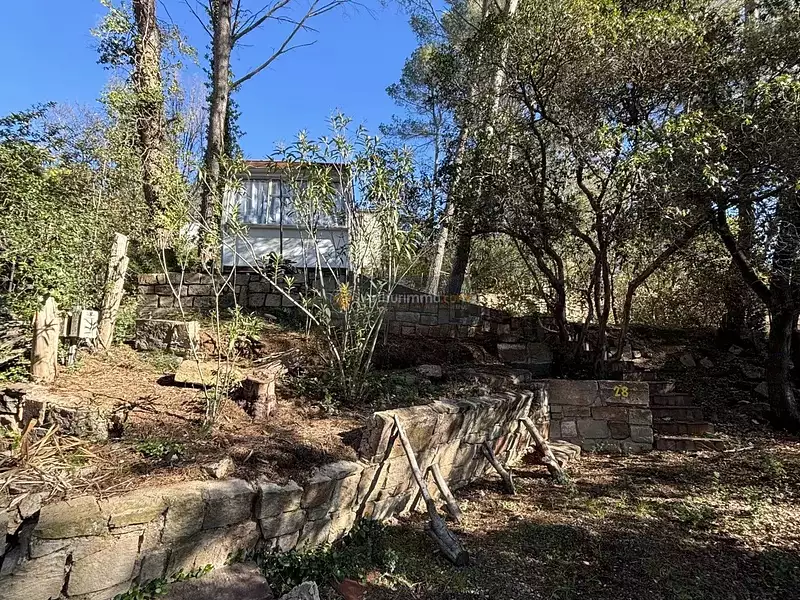 Terrain, 205 m²