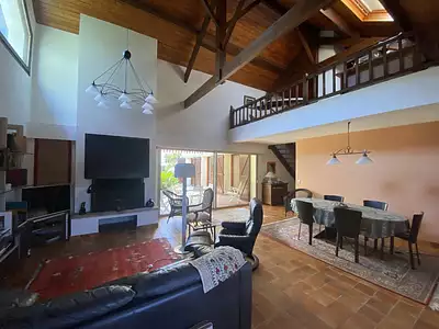 Maison, 200 m²