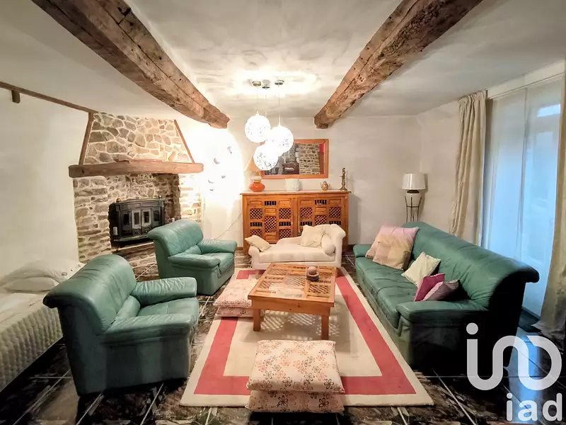 Maison, 196 m²