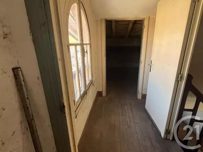 Maison, 180 m²