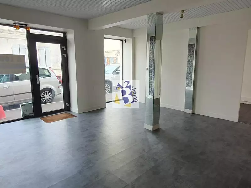 Immeuble, 113 m²