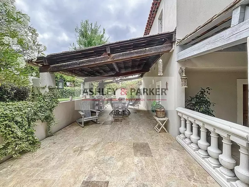 Maison, 173 m²